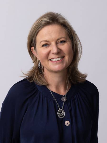 Dr Jacqueline Harris